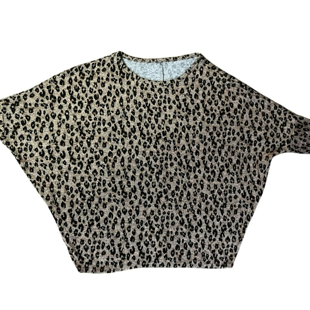 Maurices 24/7 Womens XL Animal Print Batwing Blouse Brown Black Used - Picture 14 of 16